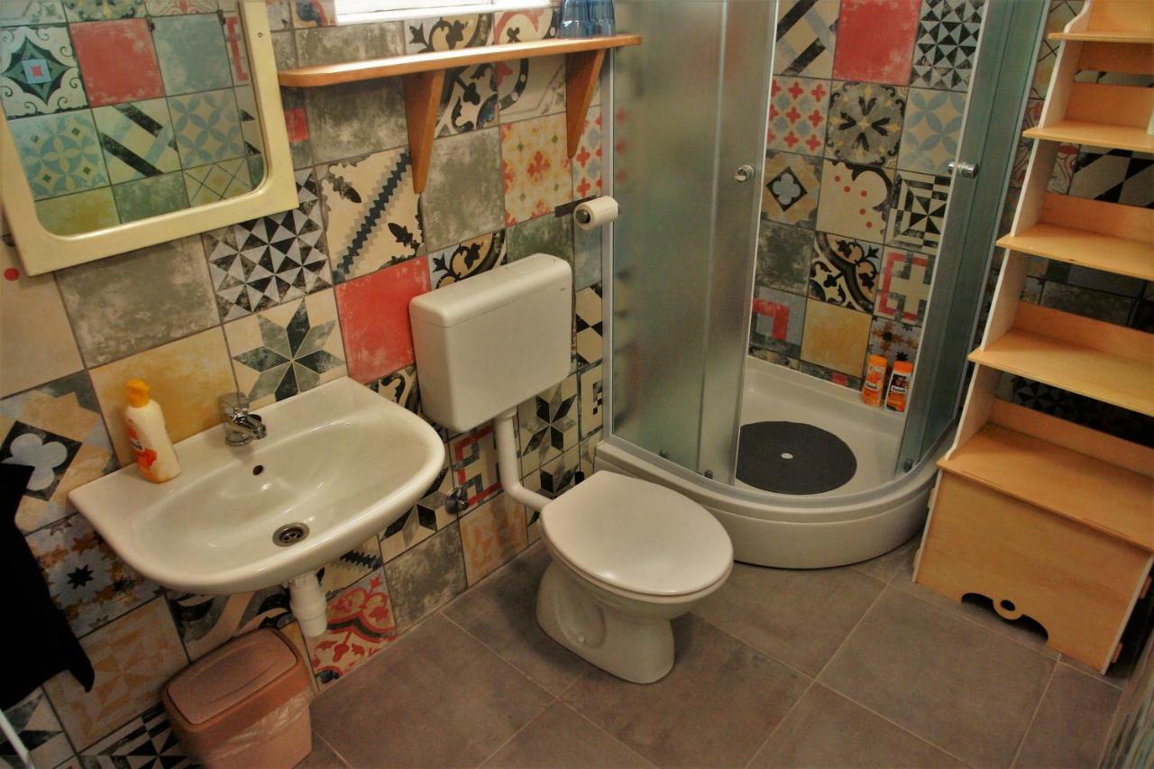 Quercus Apartment Stara Baška Extérieur photo